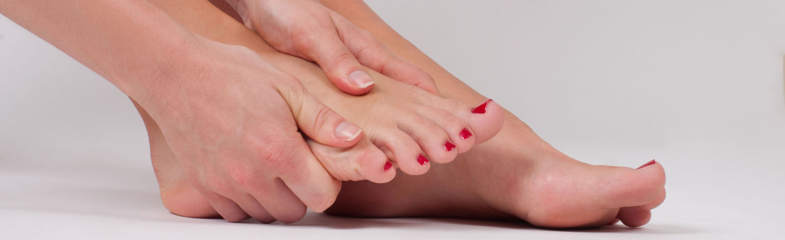 Why Do My Toes Cramp? - Podiatrist & Foot Surgeon LA - Blog